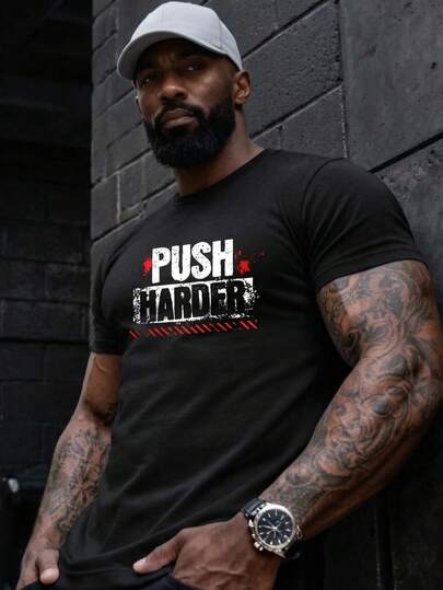 男士时尚健身印花圆领短袖T恤，运动面料，适合健身房、跑步等运动。