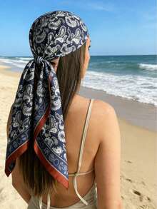 这款女士佩斯利印花四季通用头巾/发带/头巾，采用波西米亚风格设计，单件装。日常可作头巾、发带或发箍使用，轻松提升整体造型。轻盈透气，时尚百搭，是夏季海滩度假、旅行的理想之选。 - 藏蓝色 - 查看 6