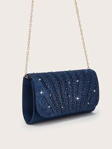 REMANLAND 优雅闪亮水晶褶皱时尚手拿包，魅力四射的派对/晚宴包，完美契合派对女孩、新娘和女士的需求。包内设有隐藏式卡槽和隔层，可作为单肩包或斜挎包使用，并配有可拆卸金属链。是舞会、宴会、派对的理想之选，也是馈赠亲友的绝佳礼物。 - 藏蓝色 - 查看 4
