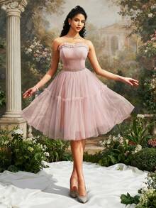 Đầm dạ hội VIPGIRL màu hồng phấn lãng mạn, không dây vai, chất liệu voan, dài đến đầu gối, có chi tiết bèo nhún, thích hợp cho nữ dự tiệc prom, dạ hội, lễ phục, thanh lịch và quyến rũ. - Màu Hồng baby - Xem 4