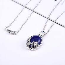 1 Piece Of "" TV Series Inspired Necklace - Replica Of Damon And Elena's Iconic Necklace, Elegant Bohemian Style With Purple Synthetic Gemstones And Alloy Trim, Versatile Everyday Women's Accessory, Gift For TVD Fans, Can Be Worn Year-Round, Suitable For Casual Or Formal Attire, TVD Collectible Accessory - 藍色的 - 查看 4