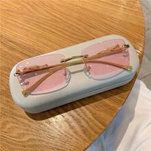 Fashion Frameless Rectangular Glasses, Cute Style, AC Lenses, Won't Make Everything Too Dark, So You Can Wear Them For Night Walks In The City, Valentine's Day, Exquisite Birthday Gift, Accessories Not Included - Gray - 查看 11