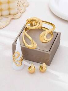 4pcs/Set Fashionable Metallic Geometric Hollow Water Drop Shaped Ring, Bracelet, Earring Jewelry Set For Women - Yellow Gold - View 3