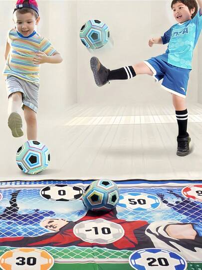 Indoor & Outdoor Backyard Football Toss Game Set, Includes 2 Footballs, 1 Plush Target, Suitable For 3-5 Years, 6-8 Years, 8-12 Years Children, Birthday Football Game Mat Set, Indoor Sticky Football Target Toss Party Game, Sports Toy Birthday Gift For Boys & Girls 3-8 Years