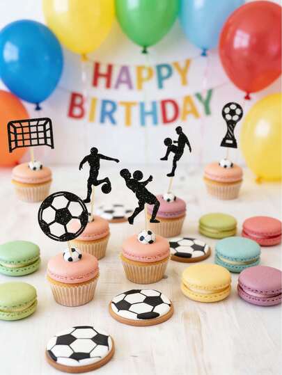 Bộ trang trí bánh cupcake chủ đề bóng đá, một bộ dụng cụ trang trí bánh theo chủ đề thể thao - bao gồm một quả bóng đá, lưới khung thành, cúp và hình bóng cầu thủ - đã được lắp ráp sẵn và bền chắc, là lựa chọn hoàn hảo cho các bữa tiệc sinh nhật của người hâm mộ bóng đá, các sự kiện World Cup/Giải vô địch châu Âu, tiệc tốt nghiệp và các bữa tiệc trẻ em theo chủ đề thể thao.