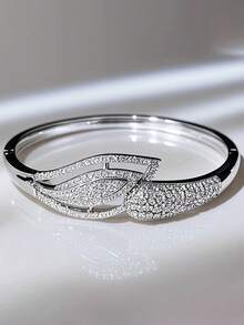 1pc Elegant Luxury Leaf-Shaped Sophisticated Women's Bracelet, Suitable For Daily Wear And Holiday Gatherings - Multicolor - View 3