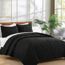 3 Pieces Black Quilt Set Queen King Size Lightweight Bedspread Ultrasonic Wave Pattern Soft Microfiber Coverlet For Modern Style Bed Sets With 2 Pillow Shams,Wedding Items,Valentines Day Home Bed Room Decor,Mothers Day Gift,All Season - màu đen - Xem 7