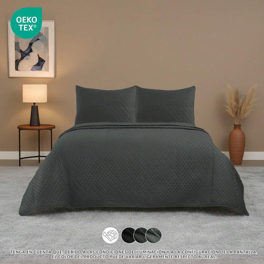 Juego de colcha boutí lisa, disponible en sets de 2 o 3 piezas con funda(s) de almohada incluida(s). Disponible en 5 colores lisos y en medidas para camas de 90, 105, 135, 150 y 180 cm. - Gris Oscuro - Ver 1