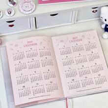 SANRIO 【系列畅销】1本随机可爱活力主题笔记本 - 高品质日记本，学生必备，非常适合作为返校、生日、周年纪念、毕业、圣诞节和情人节礼物 - 多色 - 查看 7