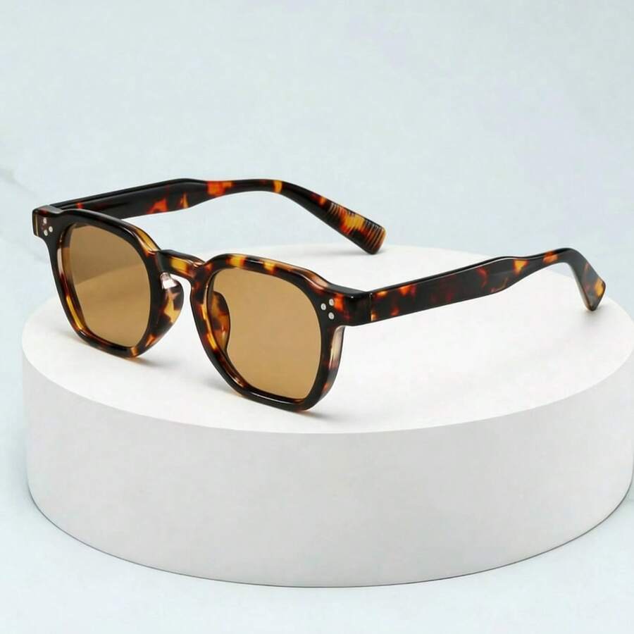 1 chiếc kính gọng nhỏ hình oval unisex chất lượng cao, thiết kế tối giản, phù hợp cho các dịp thường ngày, du lịch, dự tiệc, đi biển và sử dụng hàng ngày. - Lá trà khung đồi mồi - Xem 1