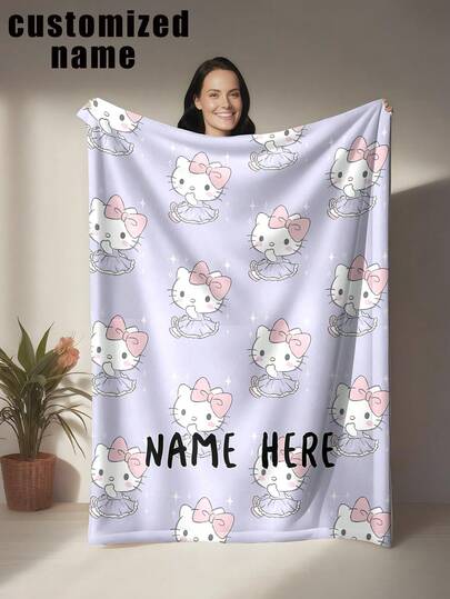 SANRIO بطانية موضوعية - قابلة للتخصيص باسم شخصي، بلون أرجواني مع أشكال كرتونية متناثرة وتفاصيل نجمية، بأسلوب جميل وحلو - ناعمة ومريحة، مناسبة للأريكة والسرير والنوم في المكتب - بطانية دافئة مناسبة لجميع المواسم، هدية عائلية، هدية عيد ميلاد، هدية عيد الميلاد، هدية شخصية