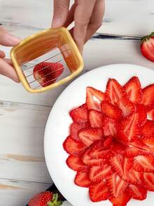 Outdoor Camping Travel Strawberry Slicer, Fruit & Vegetable Plate Slicer, Stainless Steel Fruit Cutter, Fashionable Creative Small Tool, Fruit & Vegetable Slicer, Multifunctional Practical Small Tool - Multicolor - View 3