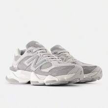 New Balance 9060 - Rain Cloud Grey, Sea Salt & Black Castlerock | Viral 2026 Chunky Platform Sneakers | Premium Suede & Mesh Breathable Trainers | Comfortable ABZORB Midsole Dad Shoes | Authentic Unisex High-Fashion Footwear - 雨雲 - 查看 3