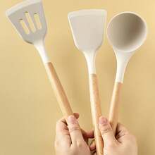 Wooden Handle Silicone Spatula, Heat Resistant & Non-Stick For Cooking - Multicolor - View 4