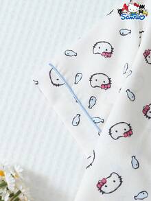 SANRIO 女士睡衣套装，包括鱼纹短袖口袋上衣和蝴蝶结短裤，休闲家居服 - 白色 - 查看 4