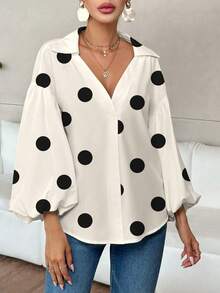 Blusa elegante de manga larga con estampado de lunares para mujer de talla grande, blusa holgada de manga farol de cuello en V, estilo casual de vacaciones de primavera en blanco [estampado aleatorio] - Blanco - Ver 2