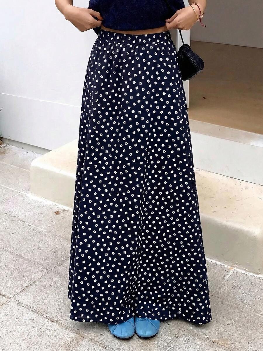 EARO Women's Long Floral Print White A-Line Skirt, Non-Stretch, Flowy And Versatile, Fashionable And Elegant Vacation Spring - Navy Blue - View 1