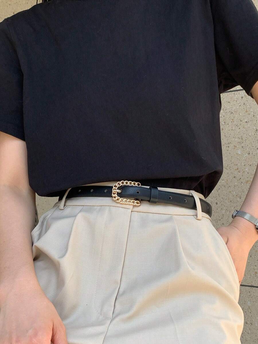 Cinturón casual de mujer con diseño hueco dorado y hebilla de metal