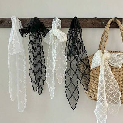 4条装女士超长蕾丝发圈，婚礼回礼。这款简约甜美的涤纶蕾丝发圈非常适合海滩装饰，可用作发圈、颈链、日常户外时尚配饰，也可作腰带、包包挂饰和发饰。