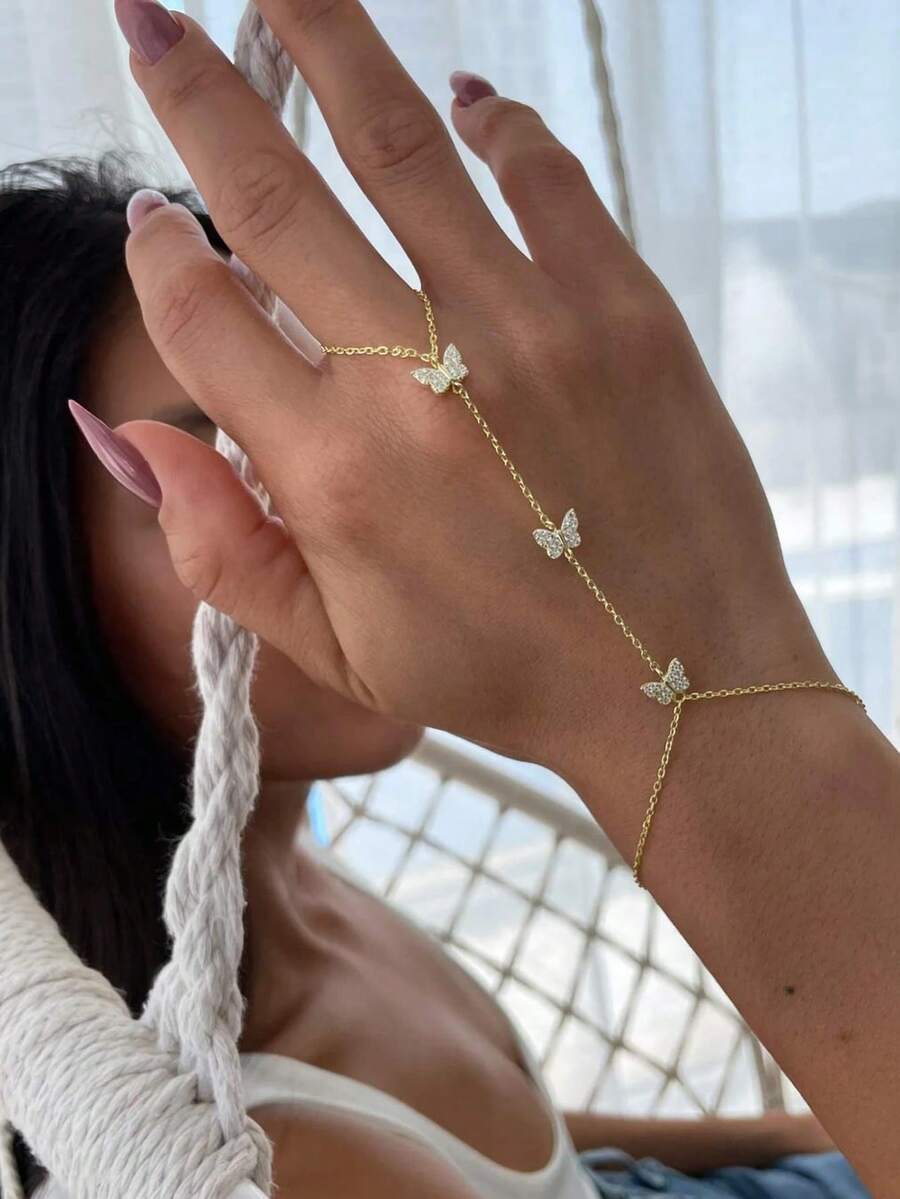 1pc Butterfly Knuckle Ring Bracelet, Minimalist Design Rhinestone Hand Chain, Fashion Wedding Accessory - Gold - View 1