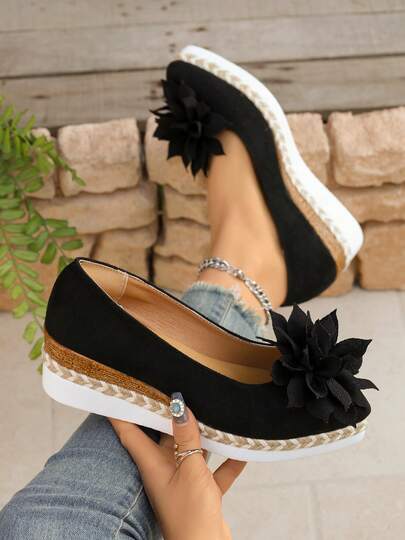 Women's Bohemian Floral Wedge Loafers - Woven Hemp Thick-Soled Slip-On Shoes With 3D Floral Decor, Comfortable Platform Espadrilles Suitable For Casual And Holiday Outfits