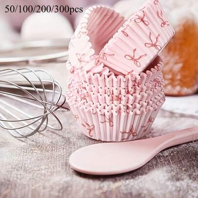 50/100/200/300 Stücke Muffinförmchen, Cupcake Förmchen 5*3cm, Valentinstag Papierförmchen, süßes Design, herzförmige Hochzeitsserie, Hochzeitstag, Geburtstagsdeko, geeignet für Geburtstags- und Hochzeitsfeiern, Karnevalsfeste, Backzubehör, verwendbar für Ostern, St. Patrick's Day, Valentinstag, Eid Al-Fitr, Muttertag und andere Anlässe