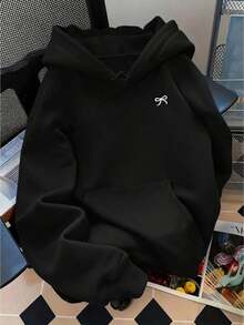 Women's Cozy Hoodie With Black Bow Print - Casual Long-Sleeved Pullover, Regular Fit, Front Pockets, Perfect For Autumn/Winter, Casual Sweatshirt - màu đen - Xem 1