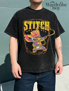 Disney 1PC Authorized Washed Cotton Short Sleeved Printed T-Shirt, Cartoon Stitch Pattern Washed Cotton Short Sleeved Printed T-Shirt, Very Suitable For Family Travel And Vacation. This Is A New 2026 Short Sleeved T-Shirt, An Ideal Choice For Mother's Day, Suitable For Both Men And Women. Made Of High-Quality Pure Cotton, Comfortable And Breathable All Year Round. Exquisite Design Is The Preferred Gift - 黑色 - 查看 1