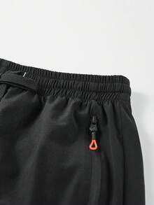 男士夏季透氣快乾百慕達運動短褲，彈性腰帶附口袋，休閒運動褲 - 黑色 - 查看 4