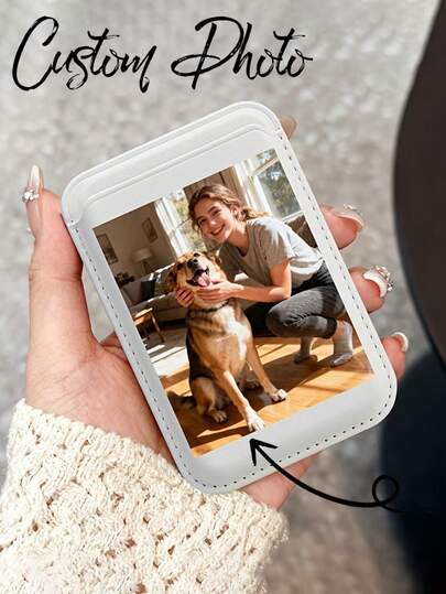 Cartera personalizada con foto, soporte magnético de piel sintética. Un accesorio de cartera de lujo elegante y sencillo con imán para tarjetas de crédito, débito, identificación y transporte. Ofrece una adhesión magnética fuerte para un almacenamiento de tarjetas. Ideal como regalo para familiares y amigos en fiestas, cumpleaños, aniversarios, bodas, Día de la Madre y Día del Padre, para hombres y mujeres.