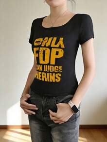 女士U领短袖T恤，美式风格，夏季新款字母印花时尚百搭修身露脐上衣 - 黑色 - 查看 2