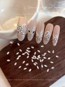 50 pièces Décorations pour Nail Art, Cygne noir et blanc en zircone cubique, Mini Strass à fond plat en forme de larme, Fournitures pour Nail Art DIY - Multicolore - Voir 7
