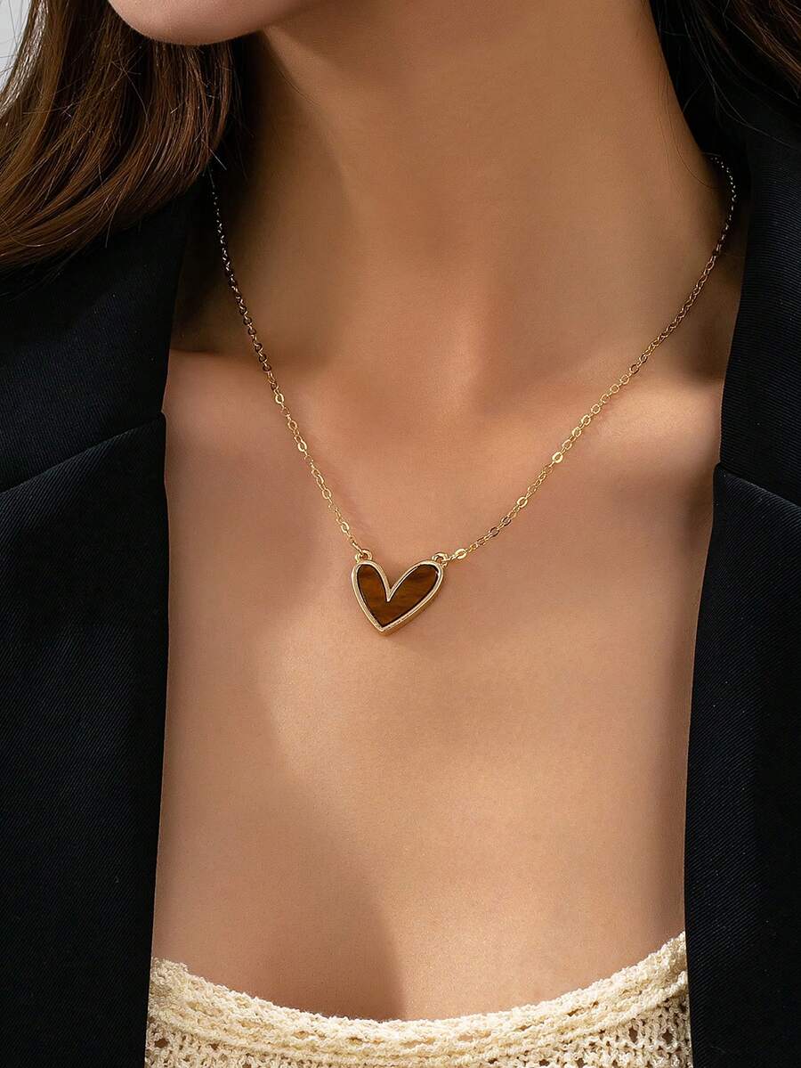 1pc Fashionable & Elegant Coffee Brown Heart Pendant Necklace, Versatile For Parties, Dinners And Daily Wear, Great Mother's Day Gift - Coffee Brown - View 1