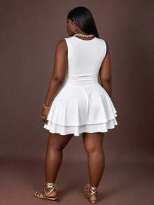 CurvyTilda 2025 Spring/Summer New Arrival Vacation Casual Romantic Basic Street Everyday Sexy Elegant Commuting Party Nightclub Solid White Sleeveless Layered Mini Dress, Plus Size, For Hourglass Body Shape - 白色 - 查看 2