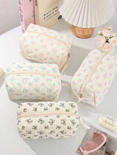 1pc Cute Bow Makeup Bag, Adorable Bow Pattern Toiletry Bag, Travel Makeup Organizer Bag, Zipper Bag, Quilted Makeup Bag, Stylish Foldable Commuter Makeup Bag, Can Hold Sanitary Napkins, Wired Earphones, Charger, Lipstick, Cosmetics, Perfume, Skincare Products And Beauty Products