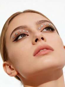 1pc Silver Star Face Sticker | Rhinestone Glitter Eye Makeup Decor, 3D Pentagram Sticker, Create Y2K Sweet Makeup, Music Festival Photo Atmosphere, Y2K, Kpop, Face Glitter, Carnival, Face Sticker, 3D Sticker, Face Jewel, Decorative Sticker - Multicolor - View 3