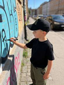 1pc Kids 26 Letter Pattern Baseball Cap, Multi-Functional Sun Protection, Suitable For Boys And Girls For Daily Outdoor, Travel, School Use In Spring/Summer - Black - View 2