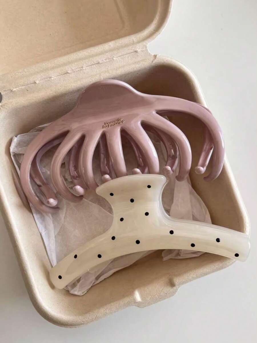 2个/1个 10.9厘米/4.29英寸 白色波点和粉色轻质塑料发夹，时尚百搭优雅简约纯色发爪，适合日常佩戴、休闲、派对、通勤、海滩、发髻、马尾辫、洗脸、化妆、服装配饰（单面字母标签） - 彩色 - 查看 1