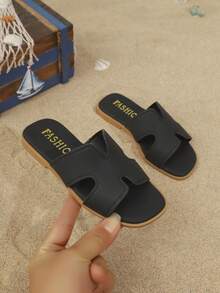 1双真皮幼儿/小女孩平底凉鞋，简约可调节绑带圆头时尚优雅可爱罗马凉鞋，适合6-17岁女孩日常休闲度假沙滩穿着，2026春夏款 - 黑色 - 查看 1