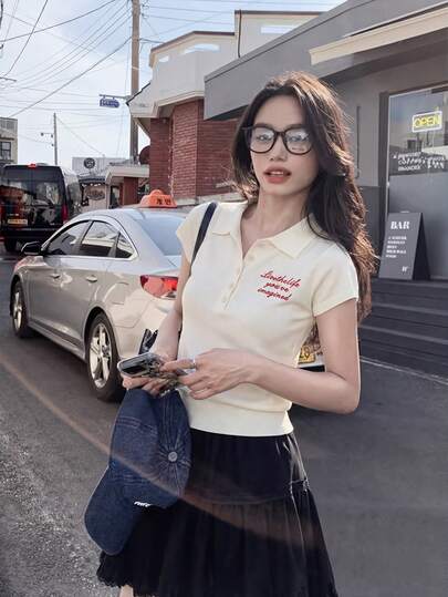 夏季新款韩版修身短款 Polo 领刺绣针织上衣 – 透气冰丝女式衬衫
