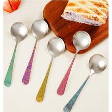 勺子、餐勺、钛合金勺、优质不锈钢勺、耐用金属勺、汤勺、可用洗碗机清洗，适合家庭和餐厅使用 - 彩色 - 查看 3
