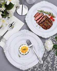 Nervure 350PCS Silver Plastic Dinnerware - White And Silver Disposable Plates For 50 Guests - 100 Disposable Plates, 150 Plastic Silverware, 50 Cups, 50 Napkins For Wedding &Amp; Party - 銀 - 查看 4