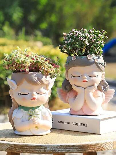 1个旗舰级多肉植物盆栽，设计风格充满仙气，适合家居装饰和桌面摆放，做工精致，造型可爱，色彩缤纷，是种植多肉植物的理想之选，也是送给植物爱好者和室内装饰爱好者的完美礼物。