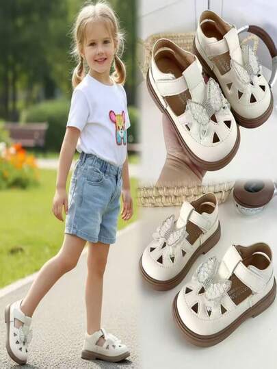 1 Pair Toddler Girls' Ivory Flat Shoes, Soft & Comfortable PU Material, Hollow One-Strap Design With Magic Tape, Mesh, Rhinestone, Pearl, Bow Decor, Round Toe Casual Princess Shoes, Suitable For 3-12 Years Old Girls, Daily Wear & Holidays, 2026 Spring/Summer New Arrival