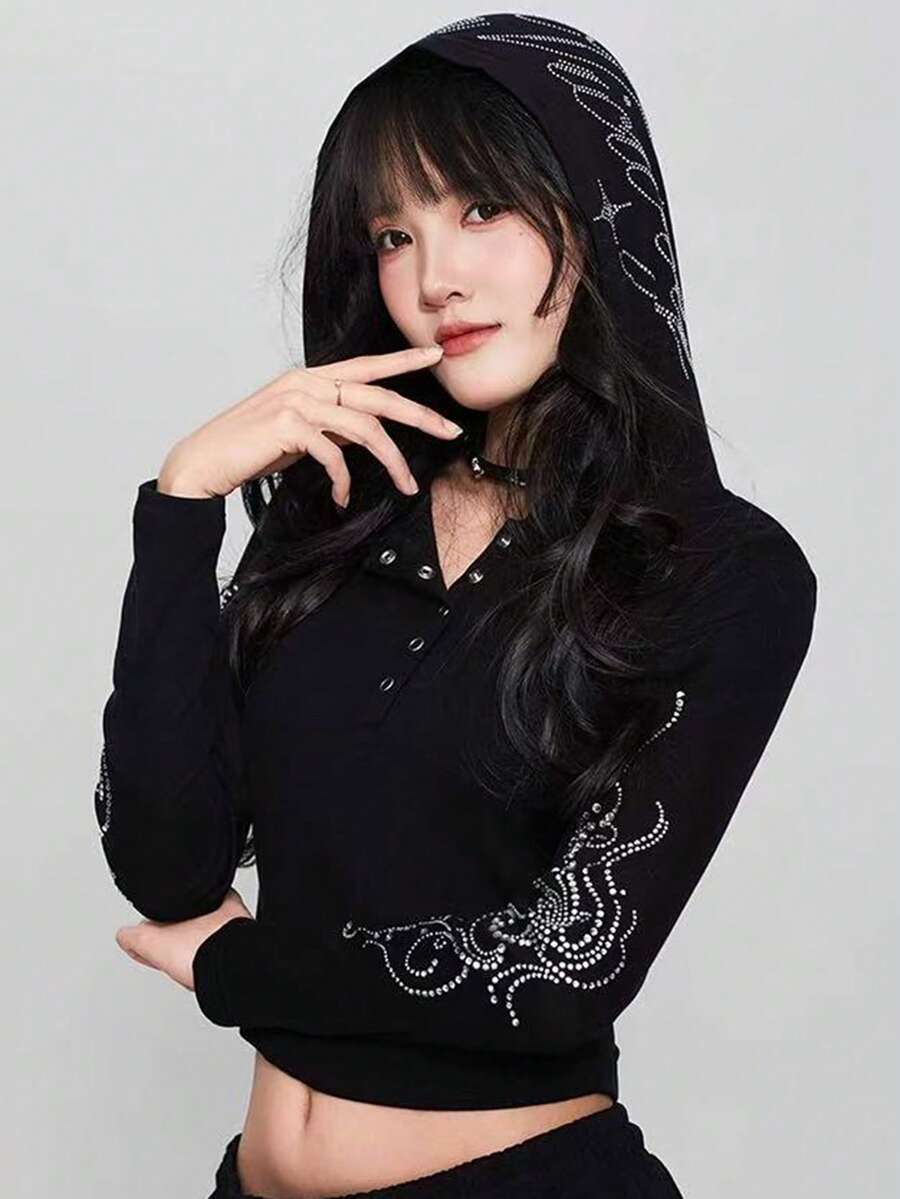 Retro American Rhinestone Embellished Slim Fit Pullover Hoodie, Versatile Black Long Sleeve T-Shirt Undershirt For Women - Black - View 1