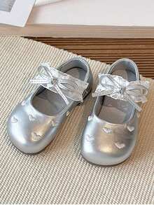 2026春季新款时尚蕾丝边饰真皮鞋，软底女童鞋 - 銀色 - 查看 2