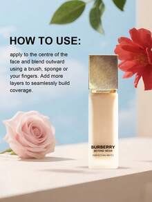 Burberry 羊绒无瑕哑光粉底液 #30 冷瓷白 30毫升/1盎司 - 30 Light Cool - 30ml - 查看 7