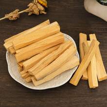 Bộ 4/7/11 que hương Palo Santo tự nhiên, giúp làm thơm mát không khí. Là người bạn đồng hành tuyệt vời cho gia đình, văn phòng, khi đọc sách, tập yoga, các bữa tiệc và tụ họp. Món quà tuyệt vời nhất dành cho gia đình và bạn bè. - Cây thiêng dài - Xem 8