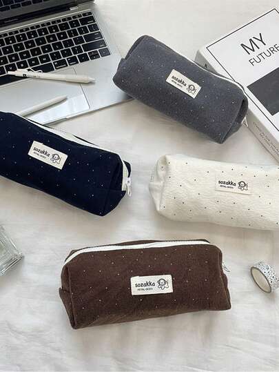 1个韩式波点羊毛毡铅笔盒，大容量高品质文具收纳袋，学生桌面配件收纳袋