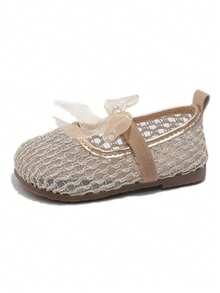 1 Đôi giày công chúa đế bằng mềm mại, chống trượt, kiểu dáng dễ thương, chất liệu lưới rỗng, có nơ, dành cho bé gái, hàng mới về mùa hè 2026. - Vàng - Xem 7